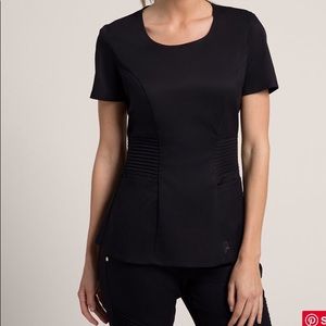 Jannuu Pintuck Scrub Top